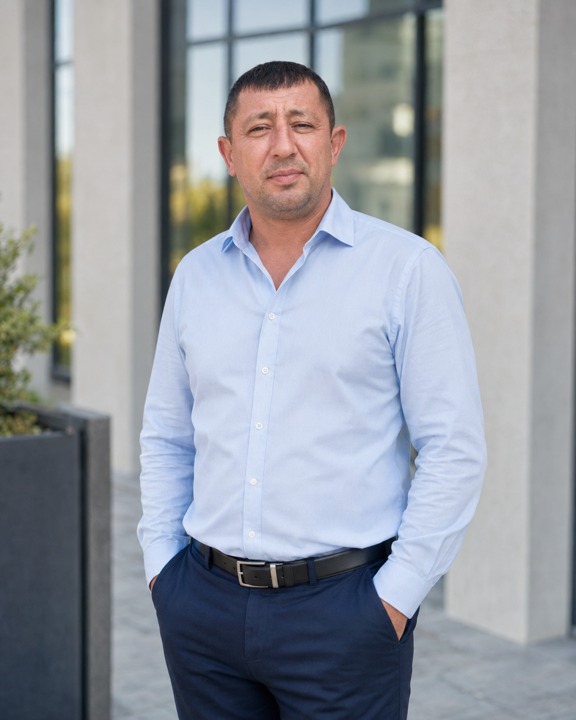 Ivan Roman — Stavbyvedoucí